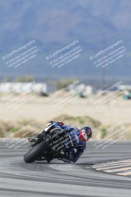 media/Jan-09-2026-Support Moto Racing (Fri) [[386df380ef]]/1-Racer Group/Practice 1 (Turn 5)/